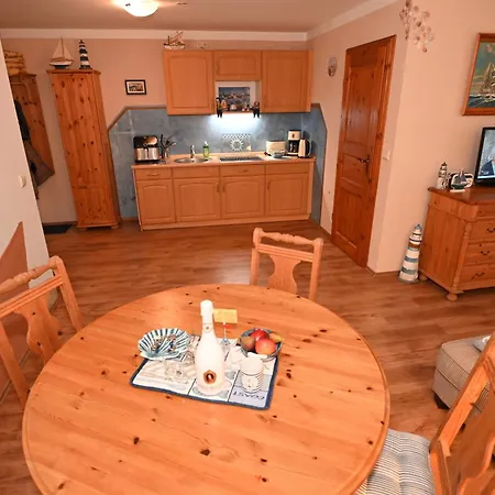 Apartment Fischer Un Sin Fru Rostock